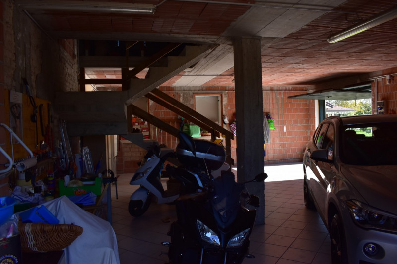 MASERÀ DI PADOVA (vicinanze): Proponiamo in vendita in esclusiva una splendida villa accostata ma...