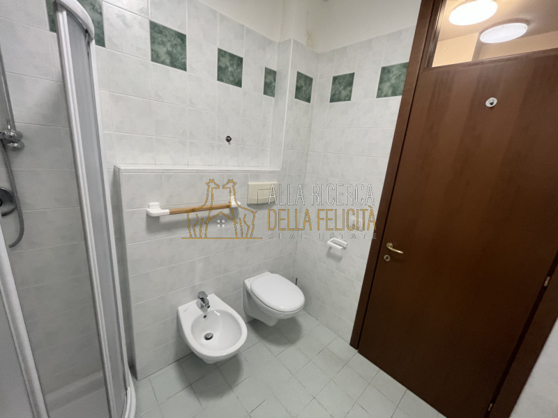 SCHIO - Centro/Resecco: in zona comoda a tutti i servizi MINIAPPARTAMENTO completamente arredato....