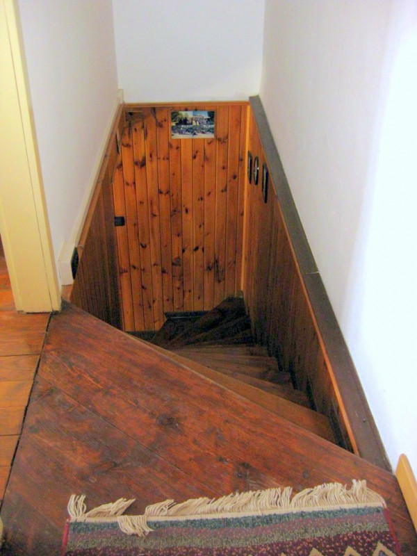 Sull'Altopiano di ASIAGO, in zona TRESCHE' CONCA di Roana, 
proponiamo una casa indipendente di c...