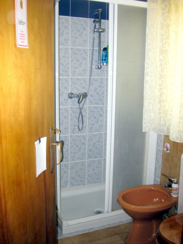 Sull'Altopiano di ASIAGO, in zona TRESCHE' CONCA di Roana, 
proponiamo una casa indipendente di c...