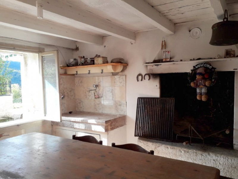 Sull'Altopiano di ASIAGO, in zona TRESCHE' CONCA di Roana, 
proponiamo una casa indipendente di c...