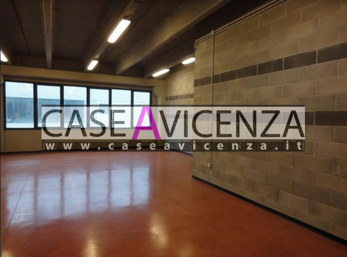 CAMISANO VICENTINO - C.E.B -UFFICIO al piano primo di 70 mq canone di locazione mensile euro 380,...