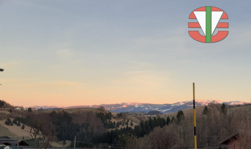 Altopiano di Asiago - nostra esclusiva - nel comune di Foza, a soli 15 minuti da Asiago e dagli i...