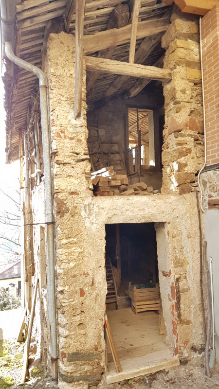 A Recoaro Terme, proponiamo rustico da ristrutturare con splendida vista panoramica sulle nostre ...