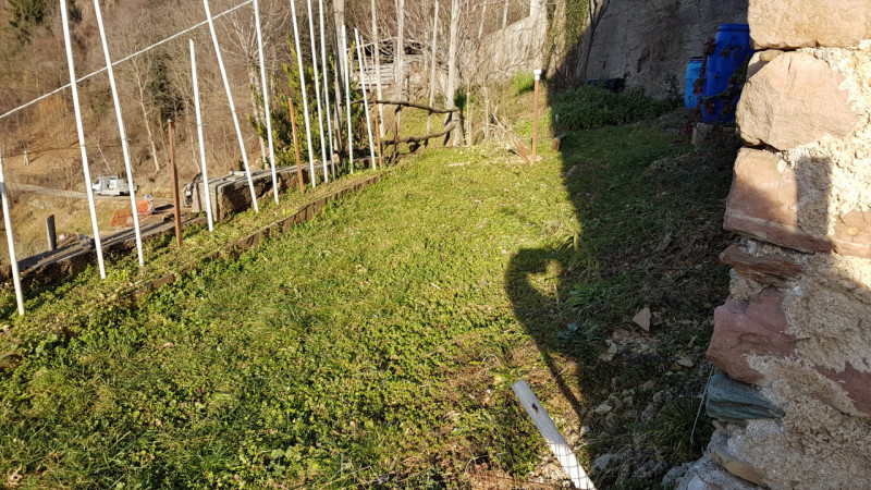 A Recoaro Terme, proponiamo rustico da ristrutturare con splendida vista panoramica sulle nostre ...
