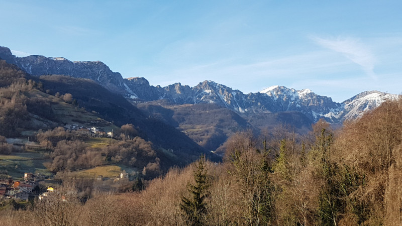 A Recoaro Terme, proponiamo rustico da ristrutturare con splendida vista panoramica sulle nostre ...