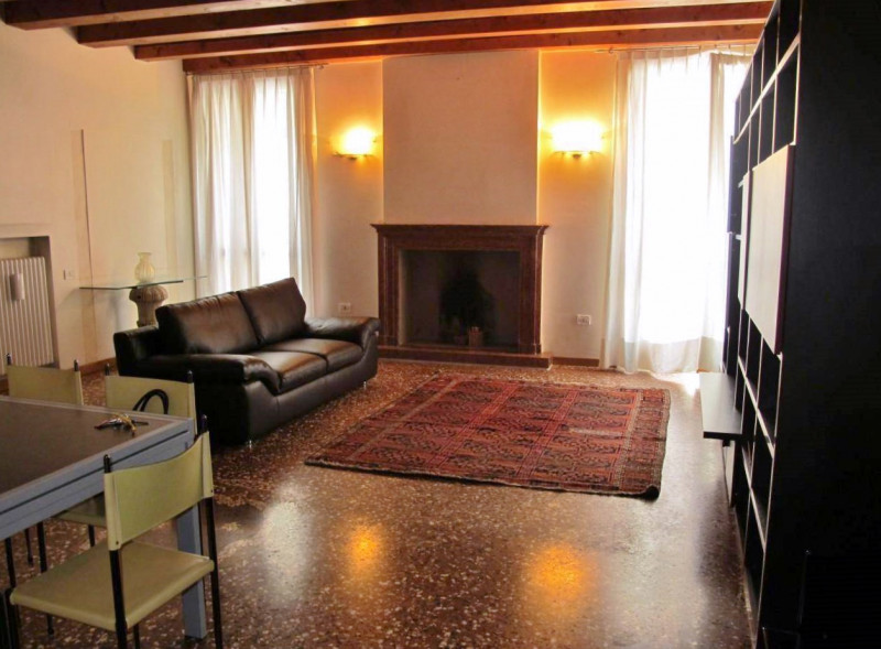 Vicenza Affitto Appartamento quadrilocale