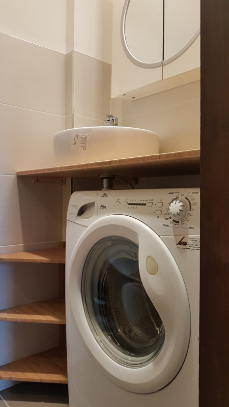 PIAZZALE SAN GIOVANNI - IN POSIZIONE CENTRALE COMODO A TUTTI I SERVIZI OTTIMO CONTESTO CONDOMINIA...