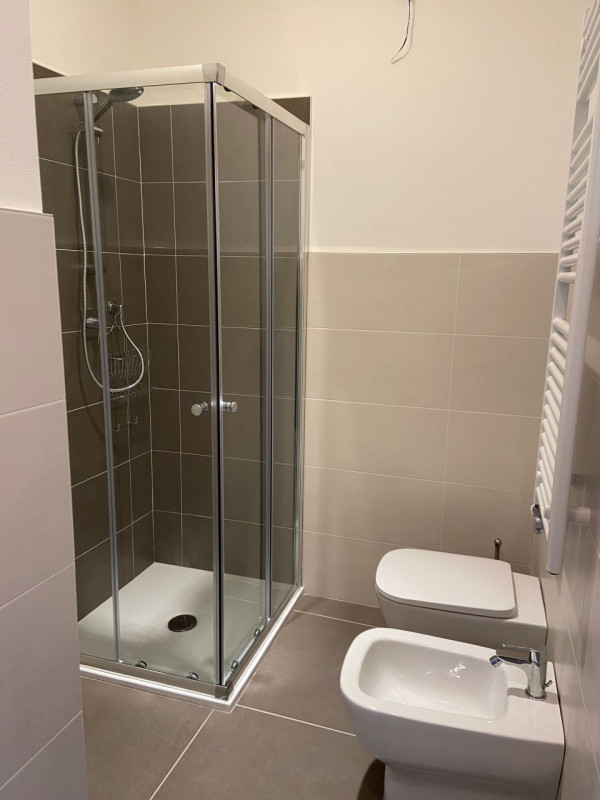 PIAZZALE SAN GIOVANNI - IN POSIZIONE CENTRALE COMODO A TUTTI I SERVIZI OTTIMO CONTESTO CONDOMINIA...