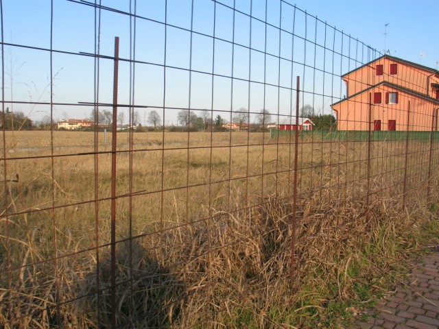 Splendido terreno edificabile situato nella zona di Caselle Dè Ruffi a Santa Maria di Sala, ideal...