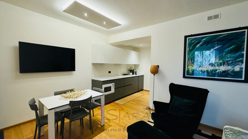 Padova - Zona Centro Storico

Sara Immobiliare propone in locazione appartamento monolocale di 45...