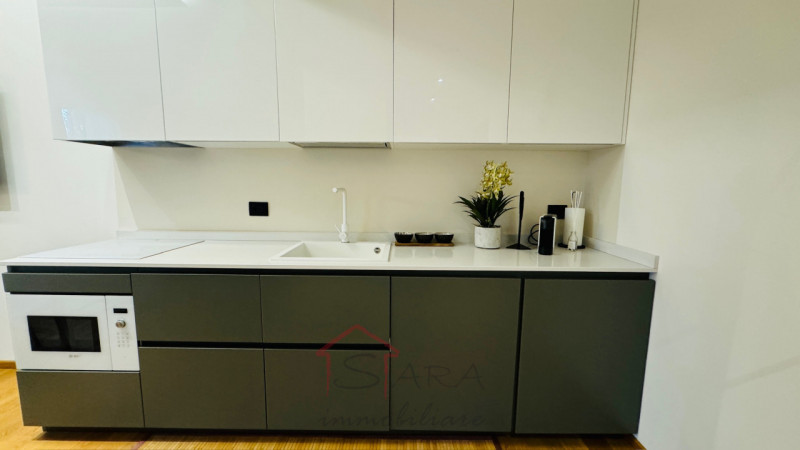 Padova - Zona Centro Storico

Sara Immobiliare propone in locazione appartamento monolocale di 45...