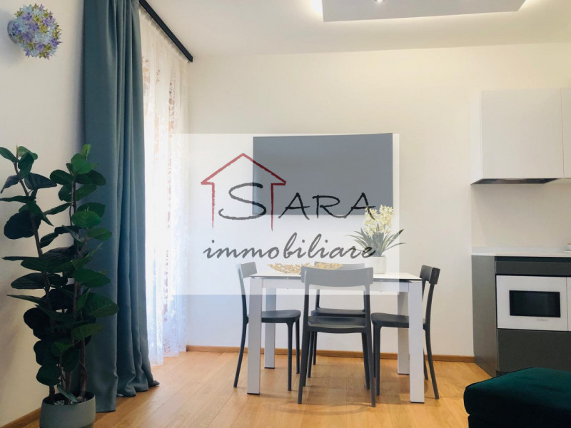 Padova - Zona Centro Storico

Sara Immobiliare propone in locazione appartamento monolocale di 45...