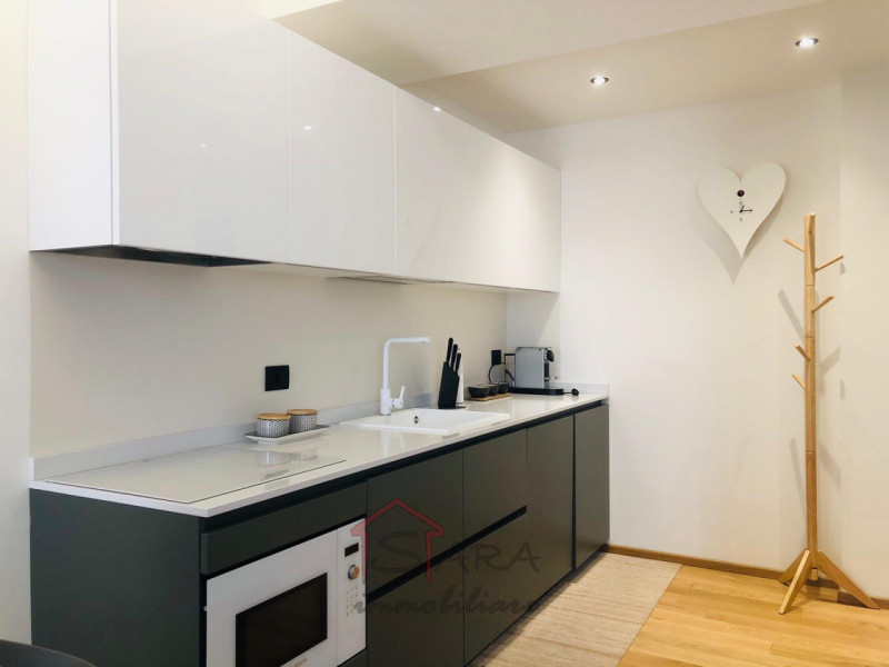 Padova - Zona Centro Storico

Sara Immobiliare propone in locazione appartamento monolocale di 45...
