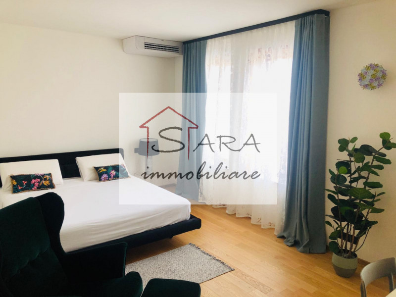 Padova - Zona Centro Storico

Sara Immobiliare propone in locazione appartamento monolocale di 45...
