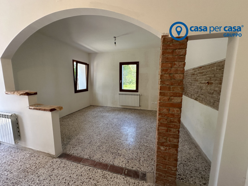 Casa padronale circondata da comfort, tranquillità e tanto verde.

Queste sono le caratteristiche...