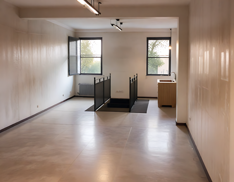 (Per INFO 3316190143) A Castelfranco Veneto, a pochi passi dal centro, proponiamo in affitto nego...