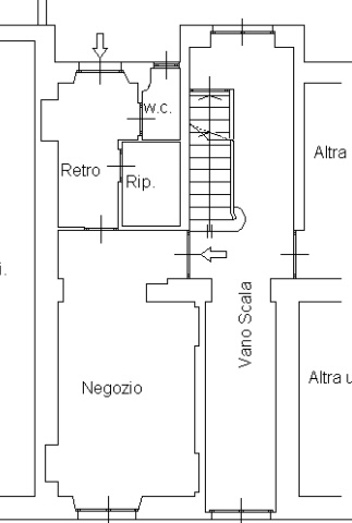 (Per INFO 3316190143) A Castelfranco Veneto, a pochi passi dal centro, proponiamo in affitto nego...