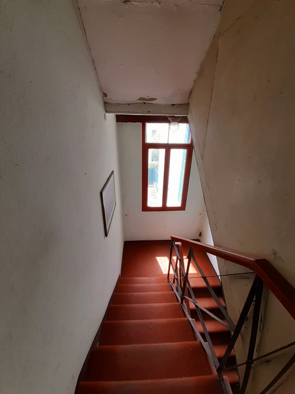 In esclusiva a Battaglia Terme si propone in vendita al secondo ed ultimo piano, all’interno di u...