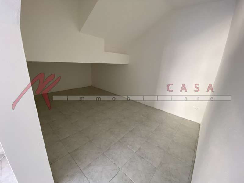 A Codevigo, vicino al centro paese, proponiamo bilocale al piano primo,  completamente arredato, ...