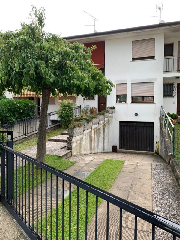 VENDITE Ville singole o a schiera a Trecenta – foto 1