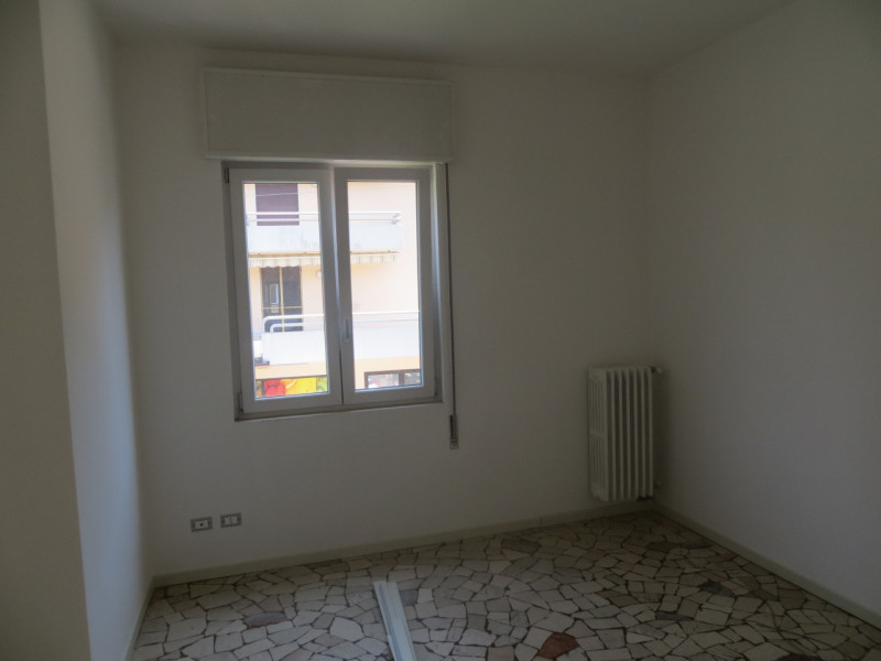 Al primo piano, senza ascensore, di una tranquilla palazzina di sole quattro unità abitative, pro...