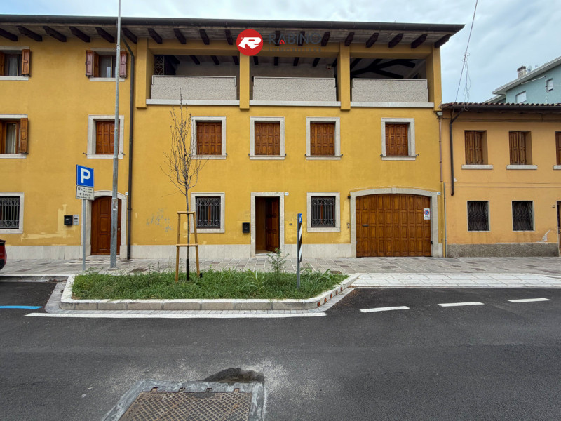 VENDO Attività e Licenze a Udine – foto 1