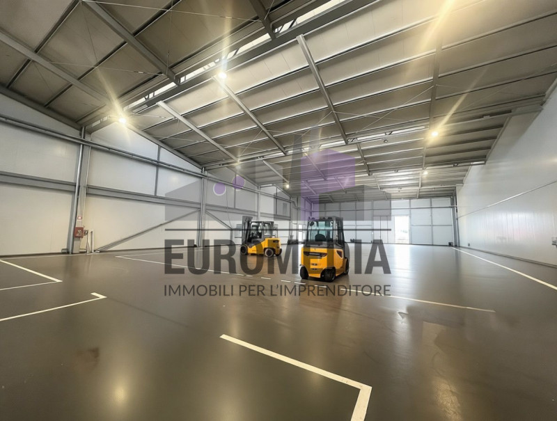 MONTECCHIO MAGGIORE: Rif. 1272 - ANTONIO - Per info 338.4892021 – EUROMEDIA propone in zona produ...