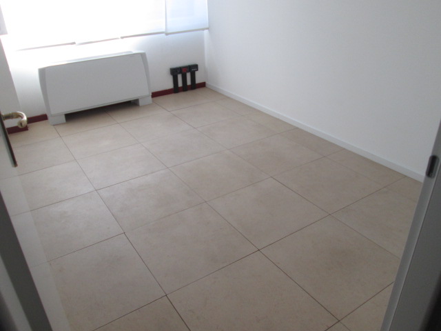 Inserito nel cuore del centro storico di Vicenza, precisamente in viale Verdi, proponiamo in loca...