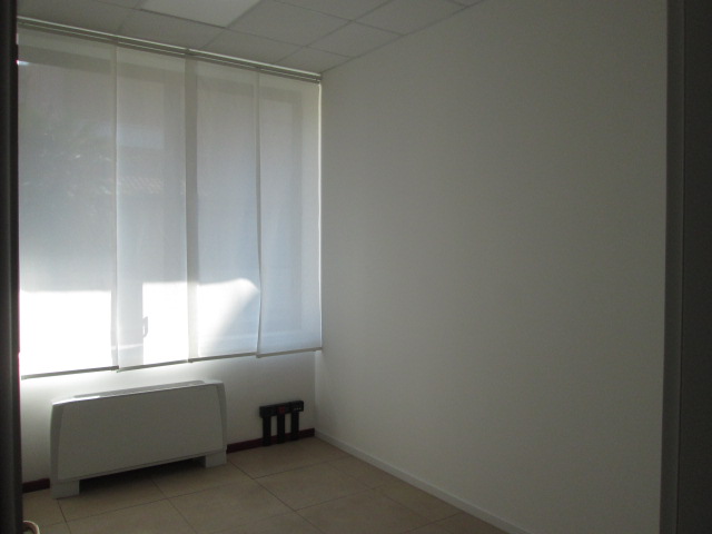 Inserito nel cuore del centro storico di Vicenza, precisamente in viale Verdi, proponiamo in loca...