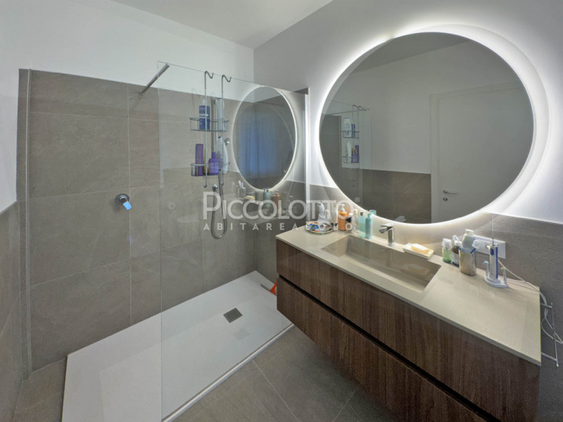 Rif. V4452 - Maser, località Coste, villetta singola di recentissima costruzione in vendita, como...