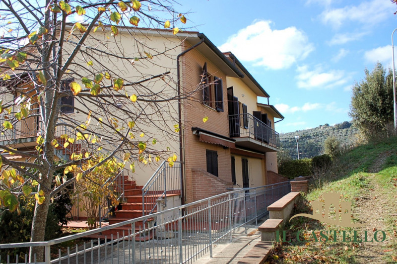 Panicale Vendita Appartamento quadrilocale