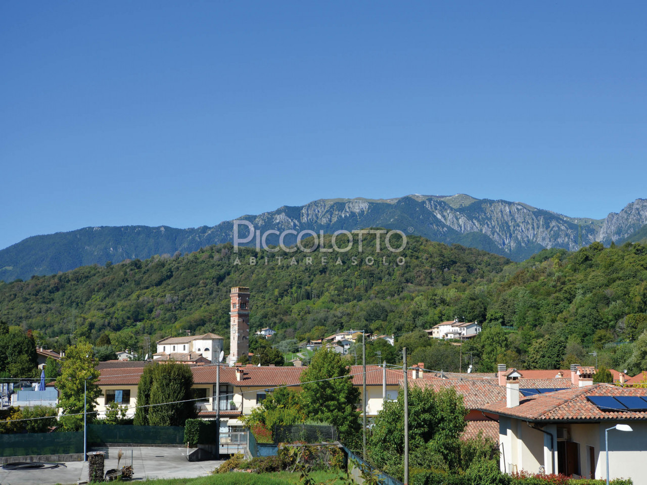 Castelcucco - Villa Bifamiliare di nuova costruzione finita chiavi in mano
