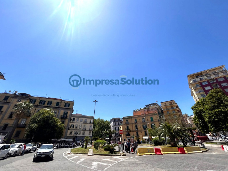 Napoli Vendita Attivita commerciale ristoranti