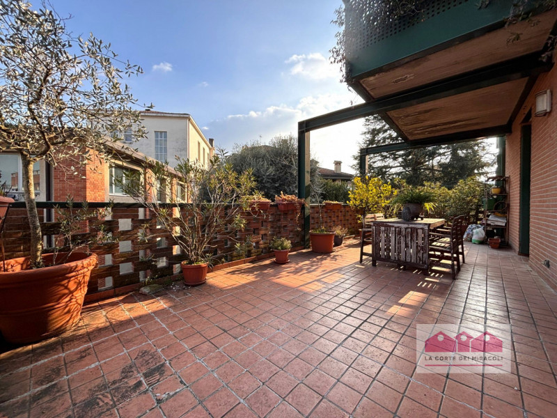 Vicenza Affitto Appartamento pentalocale