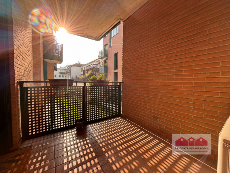 MURE SAN MICHELE: IN ELEGANTE CONTESTO DI RECENTE COSTRUZIONE, PROPONIAMO TRICAMERE PARZIALMENTE ...