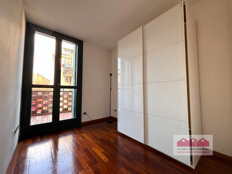 MURE SAN MICHELE: IN ELEGANTE CONTESTO DI RECENTE COSTRUZIONE, PROPONIAMO TRICAMERE PARZIALMENTE ...