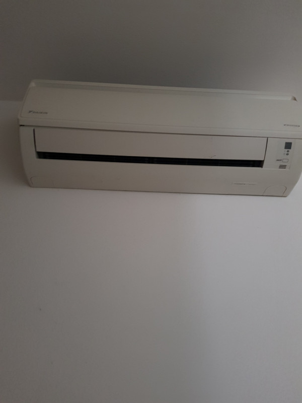 Si propone in VENDITA al primo piano di un fabbricato di recente costruzione servito anche da asc...