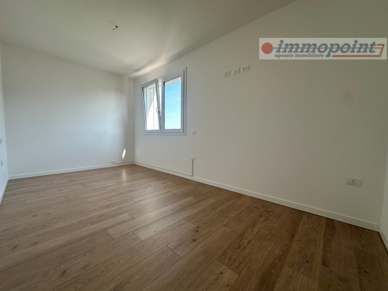 In contesto residenziale di recente costruzione sito in Comune di Cassola - località San Giuseppe...