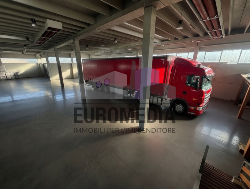 SAN BONIFACIO: Rif. 1308 - C - ANTONIO - Per info 338.4892021 – EUROMEDIA propone in zona industr...