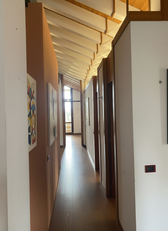 Attico di 300 mq in villa riservata con progetto A4: solidità strutturale e comfort contemporaneo...