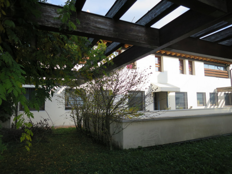 Zona Caonada, all'interno di un compendio immobiliare si propone bifamiliare al grezzo avanzato (...