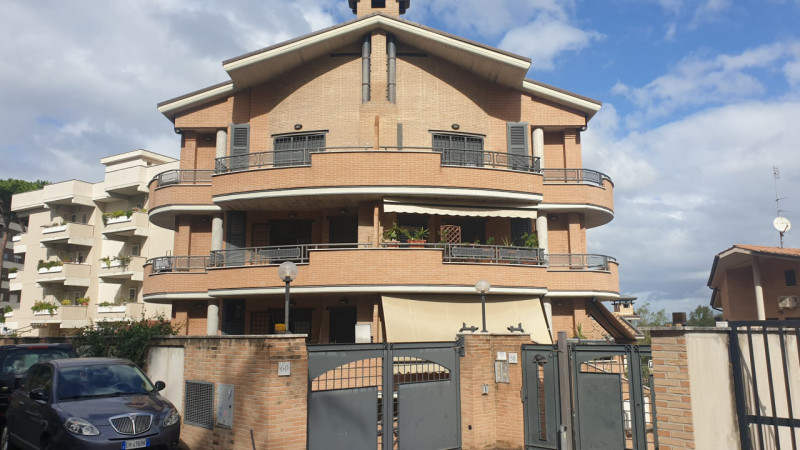 Roma Affitto Appartamento bilocale