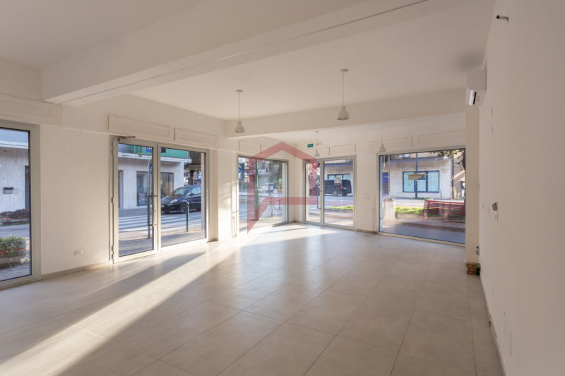 Venezia Affitto Negozio