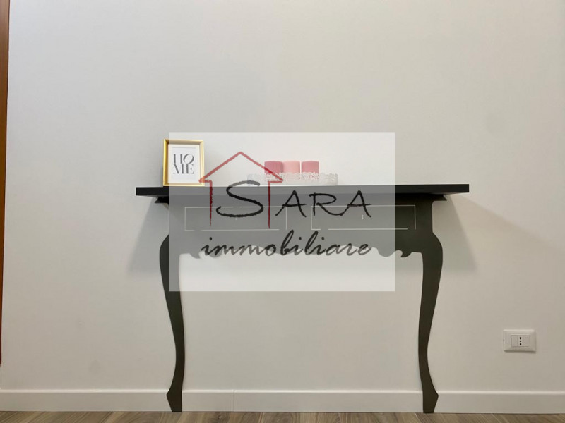 PADOVA - ZONA ISTITUTI UNIVERSITARI PORTELLO: 

SOLO PER PROFESSIONISTI / LAVORATORI NO STUDENTI
...