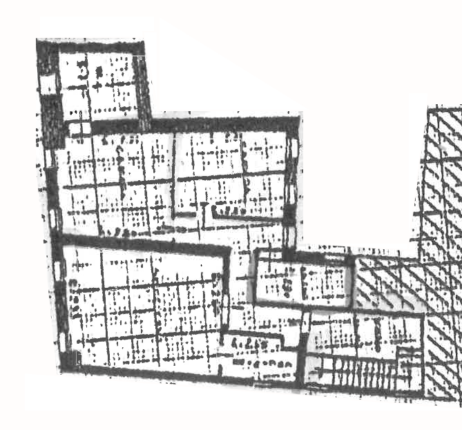 APE336 - Proponiamo in vendita, incorniciato da uno degli scorci più suggestivi del centro di Est...