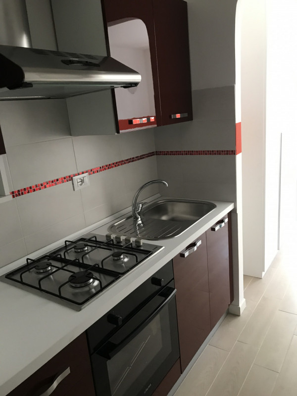 Affittasi in zona Istituti Universitari Ospedali grazioso monolocale completamente ristrutturato ...