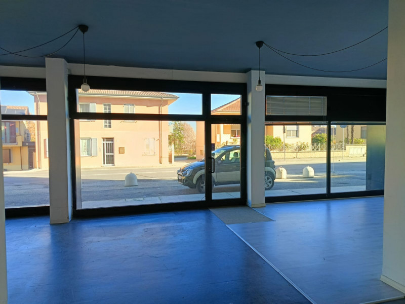 Casale Monferrato Affitto Negozio