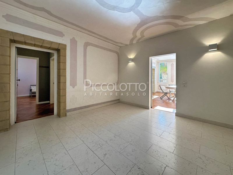 Rif. V4502 - Nel suggestivo centro di Asolo, a pochi passi dalla piazza centrale e dall'Hotel Vil...