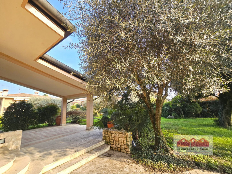 DISPONIBILE DA FINE GIUGNO - VICENZA: BELLISSIMA CASA INDIPENDENTE A SOLO 8 MINUTI DA VICENZA. EU...